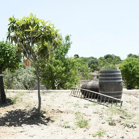 בית כפרי Jardinu