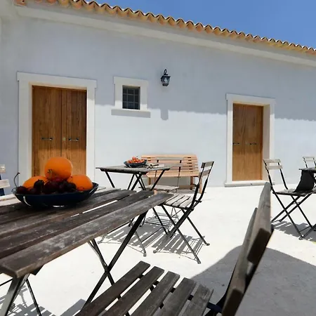 Jardinu Country house *